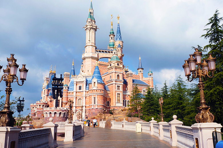 เซี่ยงไฮ้ดิสนีย์แลนด์ - Shanghai Disneyland